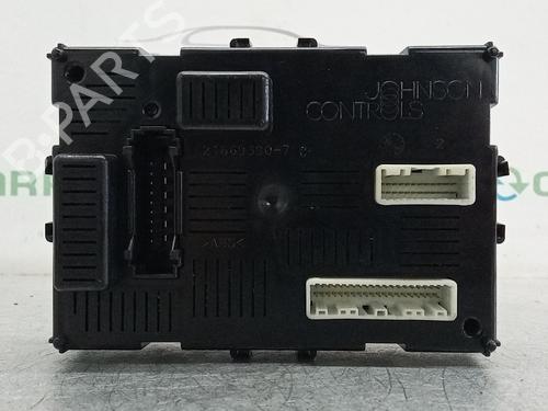 Elektronik Modul für NISSAN MICRA III (K12) 1.2 16V (80 hp) 13726921