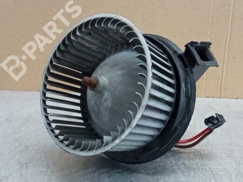 Heater blower motor MERCEDES-BENZ C-CLASS (W204) C 180 Kompressor (204.044, 204.045) V2419001