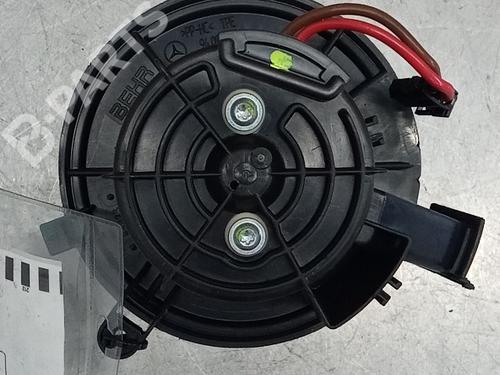 Heater blower motor MERCEDES-BENZ C-CLASS (W204) C 180 Kompressor (204.044, 204.045) | BP9801623M62 