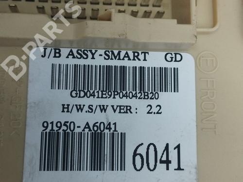 Fuse box HYUNDAI i30 (GD) 1.6 CRDi | BP9802637E1