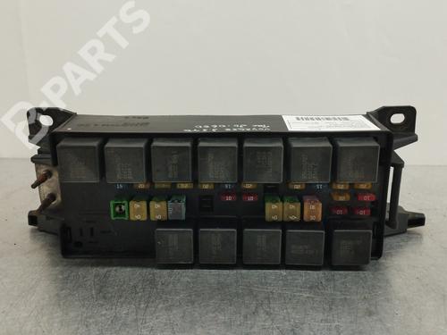 Used Fuse box Fuse box CHRYSLER VOYAGER / GRAND VOYAGER III (GS_, NS_) 2.5 TD (116 hp) 9802720 9802720