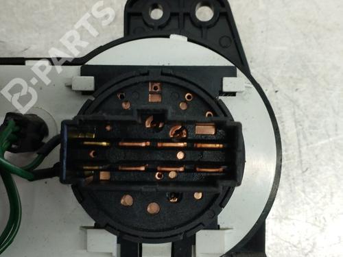 AC Styreenhet / Manøvreringsenhet HYUNDAI ACCENT II (LC) 1.3 | BP9802886I5