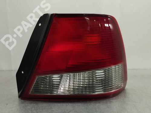 Used Right taillight HYUNDAI ACCENT II (LC) 1.3 (86 hp) 9802978