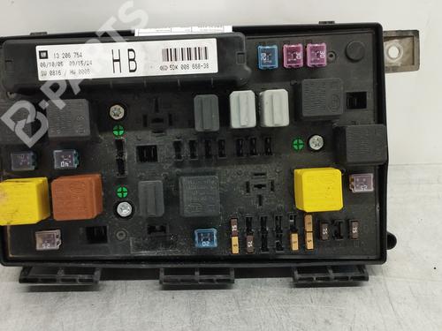 Fuse box OPEL ASTRA H Estate (A04) 1.7 CDTI (L35) | BP9805670E1 