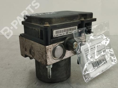 Used ABS pump CITROËN C1 (PM_, PN_) 1.0 (68 hp) 9813549