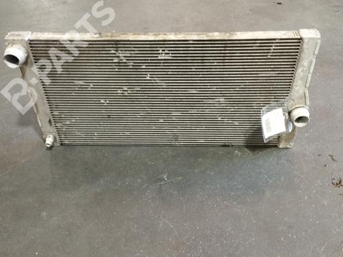 Used Water radiator BMW 5 (F10) 520 d (184 hp) 9827044
