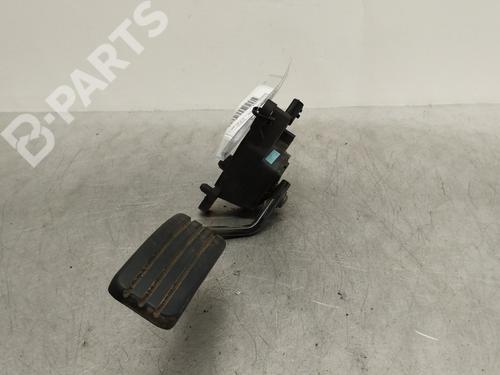 Pedal RENAULT CLIO III (BR0/1, CR0/1) 1.5 dCi (BR17, CR17) (86 hp) 10087740
