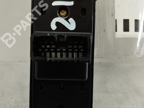 Left front window switch KIA SPORTAGE II (JE_, KM_) 2.0 CRDi | BP10136184I27 