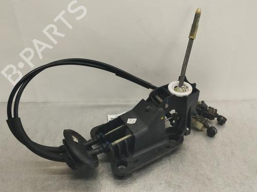 Used Gear lever PEUGEOT 208 I (CA_, CC_) 1.4 VTi (95 hp) 14408648