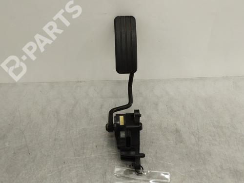 Pédale RENAULT CLIO III (BR0/1, CR0/1) 1.5 dCi (C/BR0G, C/BR1G) (68 hp) 10293447
