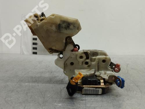 Venstre foran lås NISSAN ALMERA II Hatchback (N16) 1.5 dCi (82 hp) 10507156