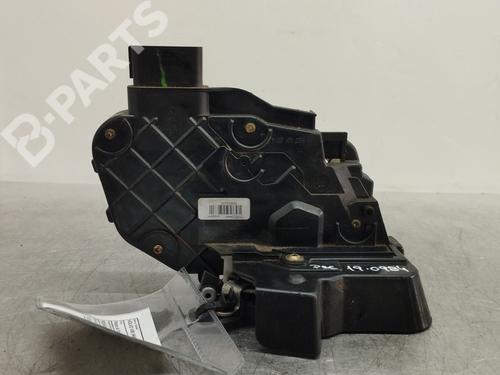 Rear left lock VOLVO V50 (545) 1.6 D (110 hp) 30753668