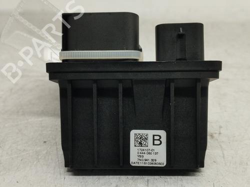 Andre AUDI Q3 (8UB, 8UG) 2.0 TDI quattro (150 hp) 17794259