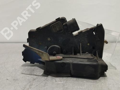 Used Front right lock BMW 3 (E46) 320 d (136 hp) 10776832
