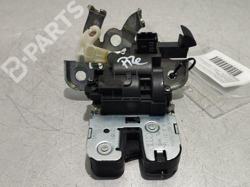 Tailgate lock AUDI A3 Sportback (8PA) 2.0 TDI (140 hp) 8K9827505A