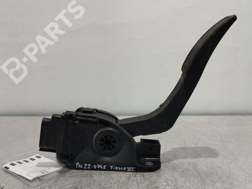 Used Pedal FORD FIESTA VI (CB1, CCN) 1.4 TDCi (68 hp) 11097463