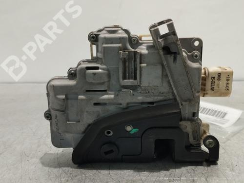 Rear left lock VW PASSAT B6 (3C2) 2.0 TDI | BP11256702C100 