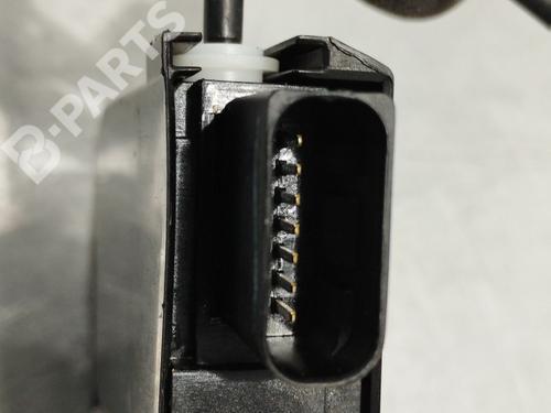 Front left lock PEUGEOT 308 II (LB_, LP_, LW_, LH_, L3_) 1.6 HDi / BlueHDi 115 | BP11685086C98