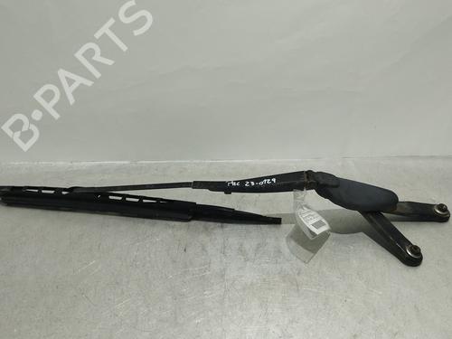 Used Front windshield wiper arm Front windshield wiper arm MERCEDES-BENZ S-CLASS (W220, V220) S 320 CDI (220.026, 220.126) (197 hp) 15715105 15715105