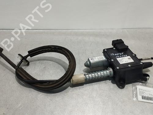 Electric handbrake PEUGEOT 508 I (8D_) 2.0 HDi Hybrid4 AWC 9801605680