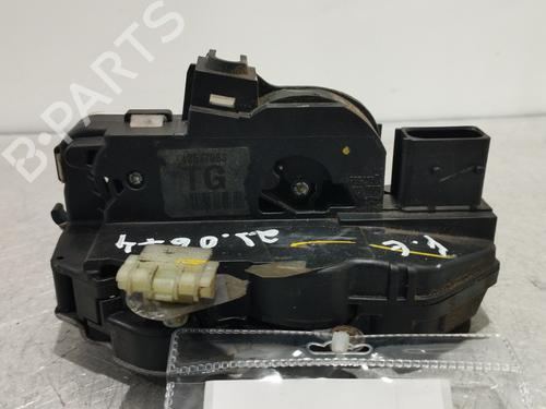 Front left lock CHEVROLET AVEO Hatchback (T300) 1.2 (86 hp) 13577983