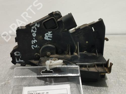 Højre fortil lås BMW 3 (E46) 320 d (136 hp) 12533563