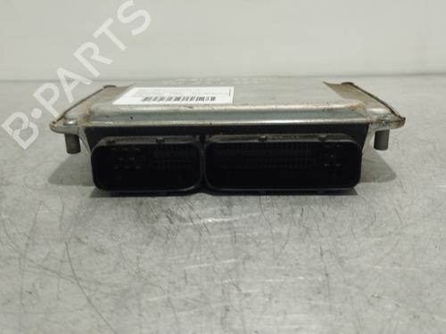 Calculateur moteur (ecu) SEAT IBIZA III (6L1) 1.4 TDI (70 hp) 13026550