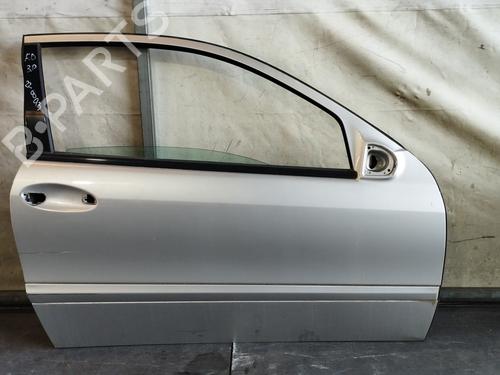 Puerta delantera derecha MERCEDES-BENZ C-CLASS Coupe (CL203) C 200 CDI (203.707) (122 hp) 13403597