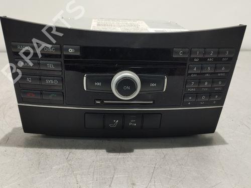 Bilradio MERCEDES-BENZ E-CLASS (W212) E 220 CDI / BlueTEC (212.001, 212.002) (170 hp) 15400338