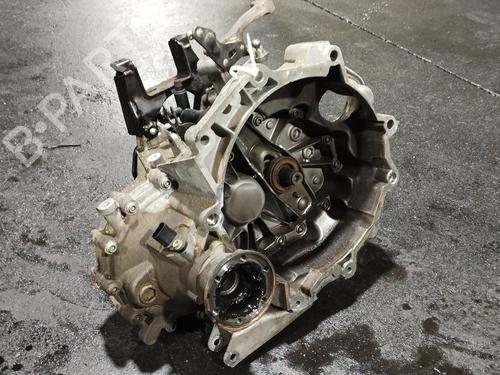 Used Gearbox VW POLO IV (9N_, 9A_) 1.4 16V (75 hp) 15969000