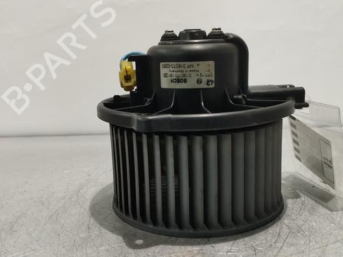 Heater blower motor MITSUBISHI CARISMA Saloon (DA_) 1.3 16V | BP16334397M62