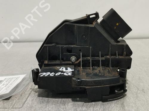 Cerradura puerta trasera derecha FORD FIESTA VI (CB1, CCN) 1.25 (82 hp) 16587277