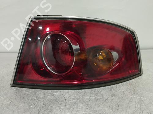 Piloto trasero derecho SEAT IBIZA III (6L1) 1.4 16V (100 hp) 16759330