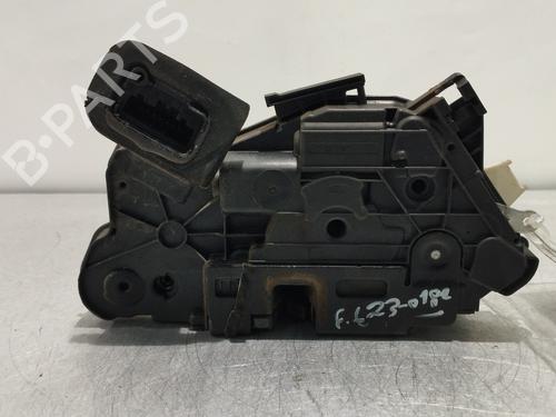 Front left lock VW GOLF VI (5K1) 1.6 TDI | BP16978822C98