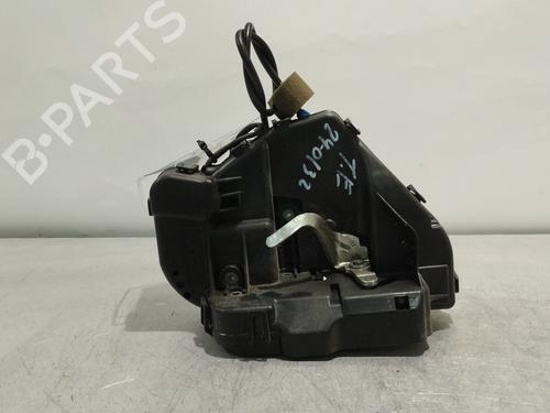 Rear left lock MERCEDES-BENZ CLS (C219) CLS 320 CDI (219.322) (224 hp) 17732955