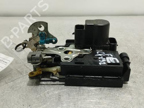 Front left lock CHEVROLET AVEO / KALOS Hatchback (T250, T255) 1.2 (84 hp) 17949430