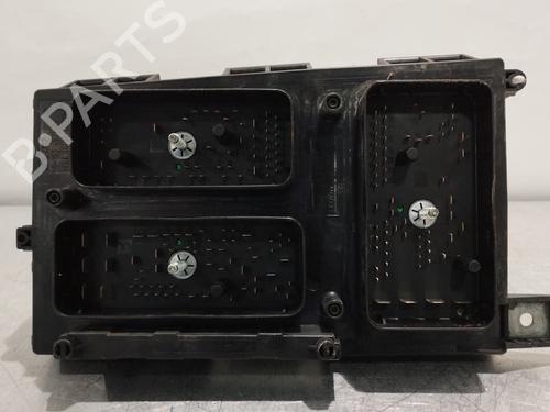 Boîte à Fusibles OPEL ASTRA H Estate (A04) 1.3 CDTI (L35) | BP18002005E1