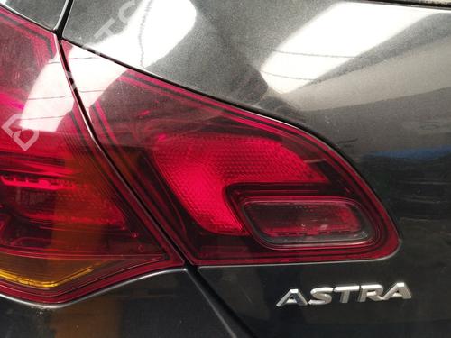 left-tailgate-light-opel-astra-j-p10-13-cdti-68-2009-2010-2011-2012-2013-2014-2015-2016-18010989 main image