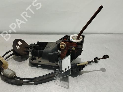 Used Gear lever PEUGEOT 208 I (CA_, CC_) 1.6 HDi (92 hp) 18075913