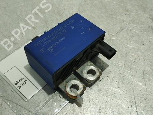 Ander MERCEDES-BENZ CLA Coupe (C117) CLA 220 CDI / d (117.303) (170 hp) 18147804