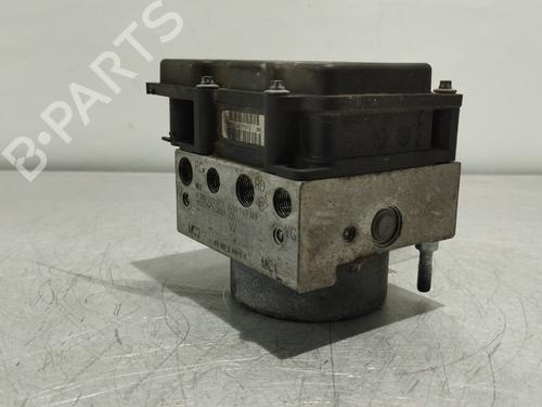 Used ABS pump RENAULT CLIO III (BR0/1, CR0/1) 1.5 dCi (BR17, CR17) (86 hp) 18703631