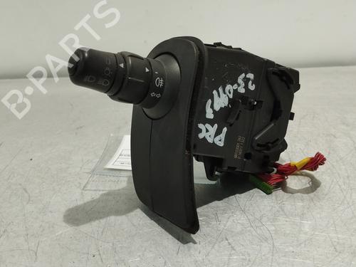 Used Switch RENAULT CLIO III (BR0/1, CR0/1) 1.5 dCi (75 hp) 18720560