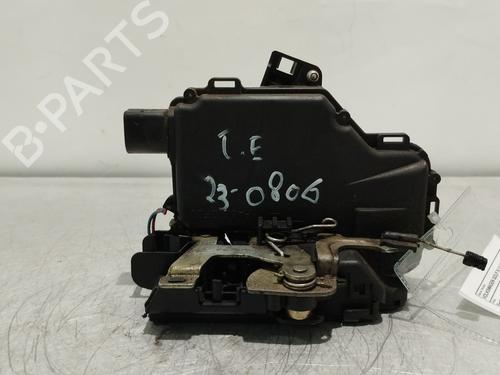 Fechadura trás esquerda VW GOLF IV (1J1) 1.4 16V (75 hp) 18724801