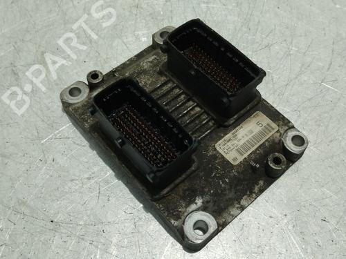 Centralita motor FIAT PUNTO (188_) 1.2 16V 80 (188.233, .235, .253, .255, .333, .353, .639,... (80 hp) 19067442