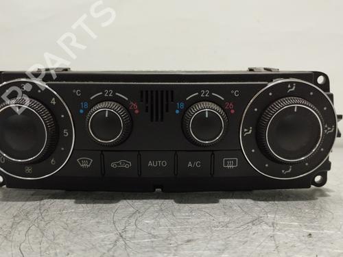 Used Climate control MERCEDES-BENZ C-CLASS (W203) C 220 CDI (203.008) (150 hp) 19140983