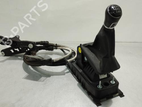 Used Gear lever VW GOLF VII (5G1, BQ1, BE1, BE2) 1.6 TDI (110 hp) 19335620