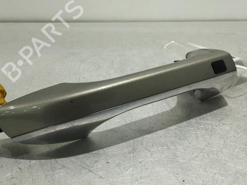 Used Front right exterior door handle KIA SPORTAGE IV (QL, QLE) 1.7 CRDi (116 hp) 19399036
