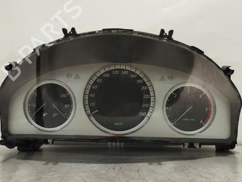 Kombinert Instrument MERCEDES-BENZ C-CLASS (W204) C 200 CDI (204.007, 204.006) (136 hp) 20123518