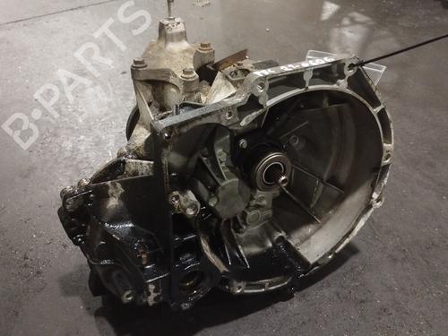 Boîte de vitesses FORD FIESTA V (JH_, JD_) 1.4 TDCi (68 hp) 20139374