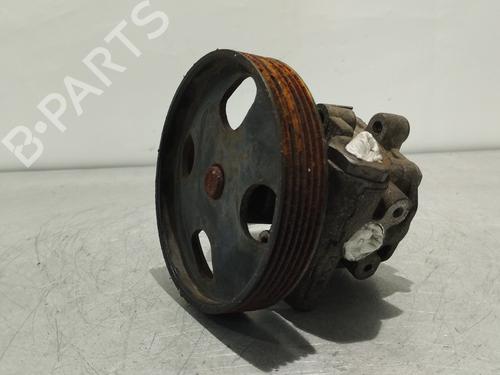 Used Steering pump FORD FIESTA V (JH_, JD_) 1.4 TDCi (68 hp) 20490129